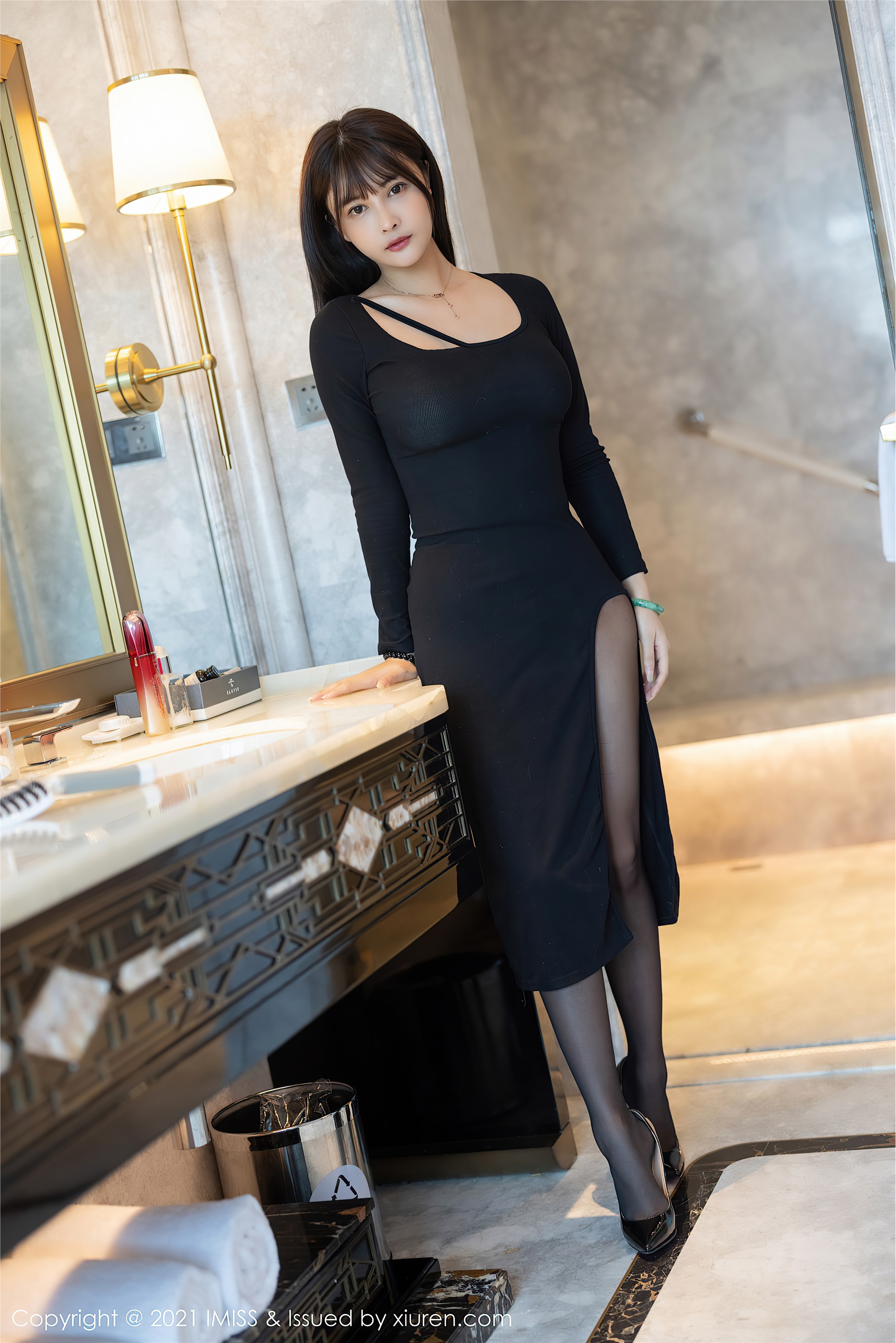 IMiss爱蜜社 2021.04.28 Vol.585 萌奈子